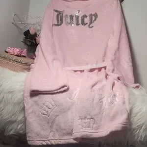Juicy Couture | Intimates & Sleepwear | Juicy Couture Blush Pink ...